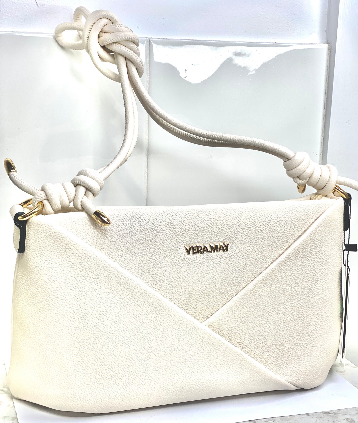 Dakota Leather Handbag - Vera May