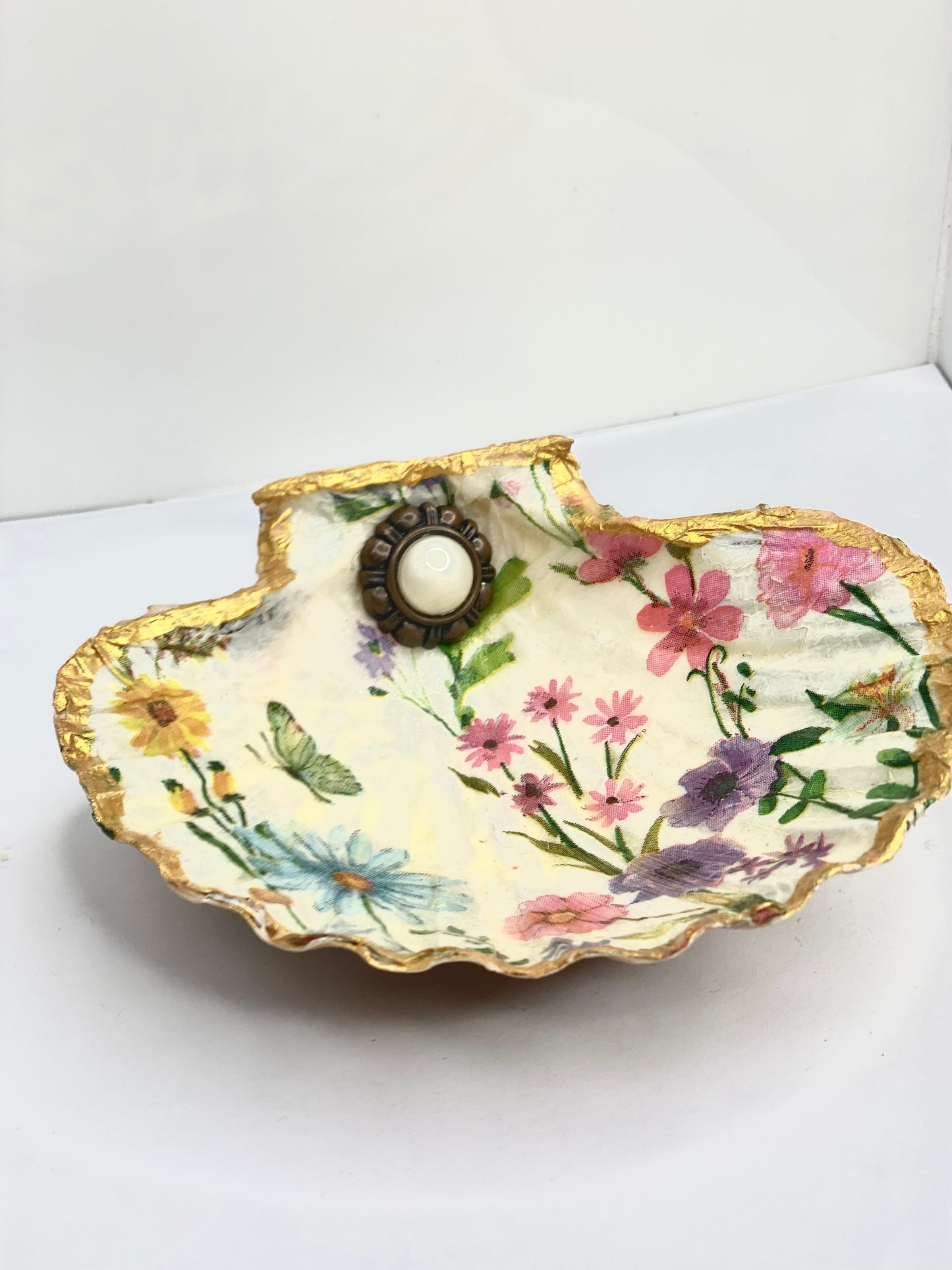 Clam Trinket Dish