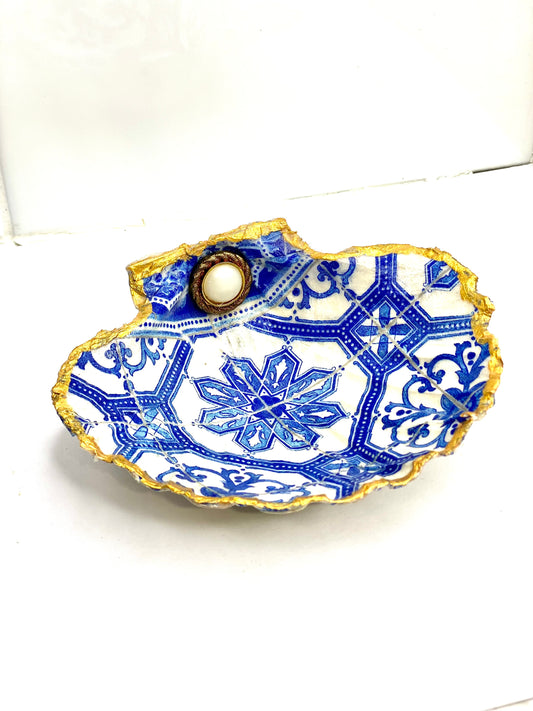 Clam Trinket Dish